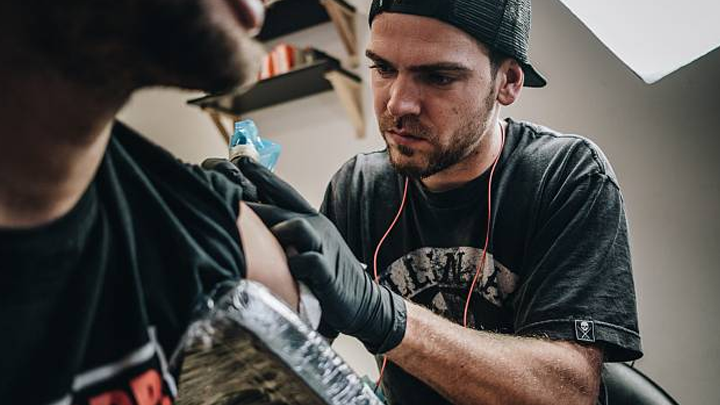 Co je důležité vědět o procesu tetování? Jednoduché tipy a triky jak se připravit po procesu tetování