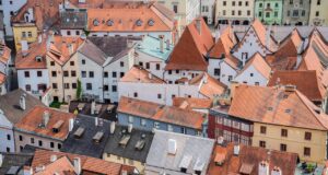 Nepokládejte kufr dřív, než navštívíte tohle české město plné tajemství!