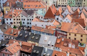 Nepokládejte kufr dřív, než navštívíte tohle české město plné tajemství!