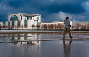 Prezident Pavel čelí údajnému vydírání ze strany ministra Macinky