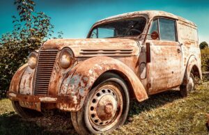 Když Benzova tříkolka otevřela éru automobilu se spalovacím motorem