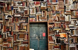 Proč je pár starých dveří tajemstvím útulného domova? Odpověď vás překvapí!