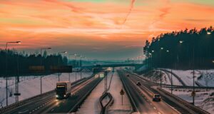 Kontroverzní přípravy dálnice D3: Spory o zákonnost a obavy z výdajů