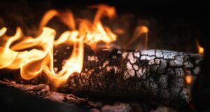 Starosta Jetřichovic před soudem: Obvinění z dotačního podvodu při požáru v národním parku